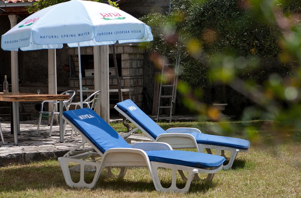 Апартаменты Apartmani Veselinovic Херцег-Нови-15