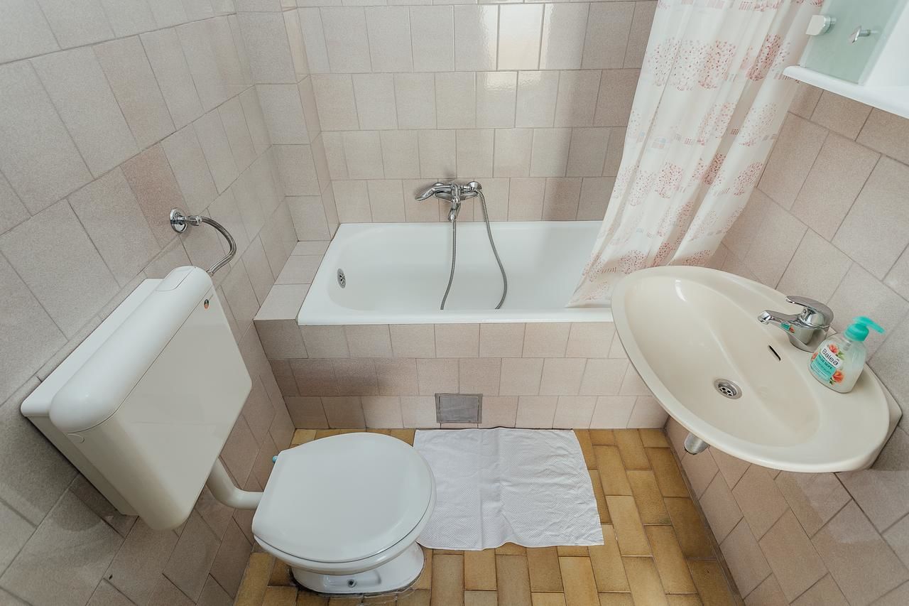 Апартаменты Apartmani Veselinovic Херцег-Нови