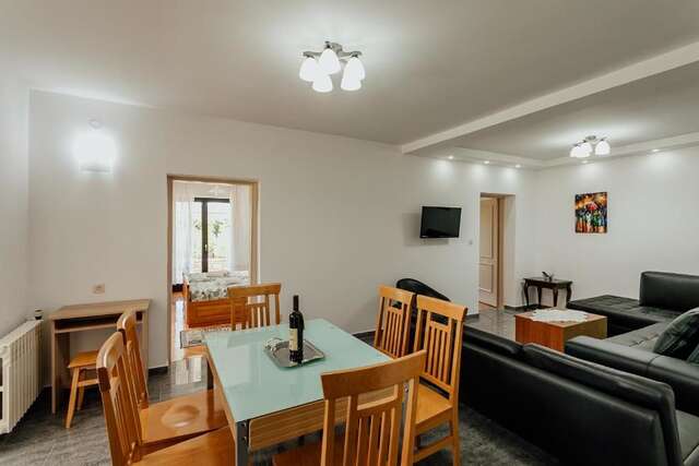 Апартаменты Apartmani Veselinovic Херцег-Нови-56